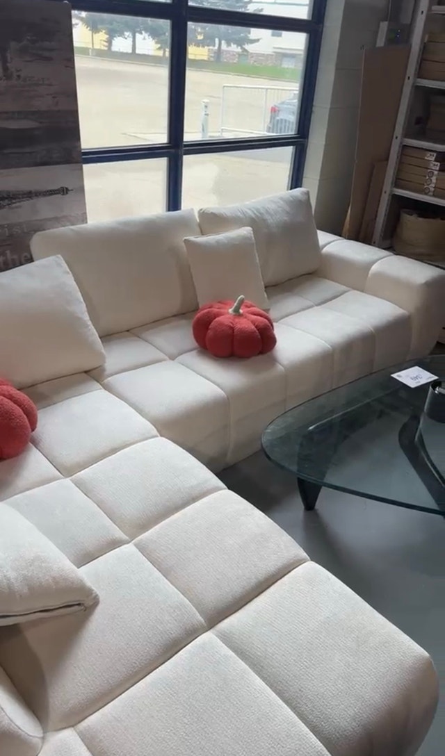 Cream Modular Sectional Sofa - photo 2