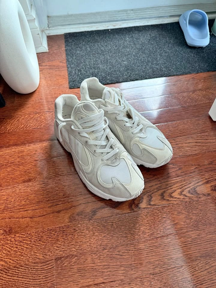 Adidas Yung-1 Sneakers - Cloud White (Size 10)