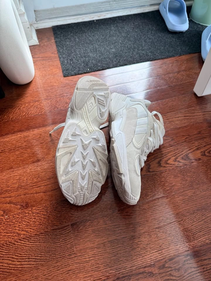 Adidas Yung-1 Sneakers - Cloud White (Size 10) - photo 3