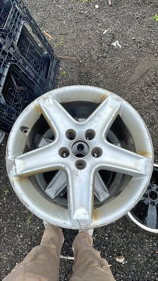 Honda/Acura 17” wheels $400 OBO