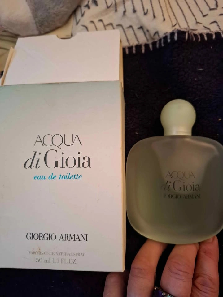 Women's perfume