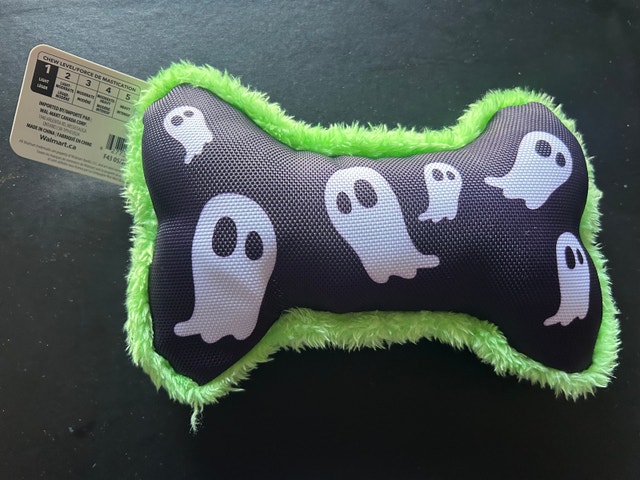 New Vibrant Life Halloween Spooky Bone Squeaky Plush Dog Toy - photo 3