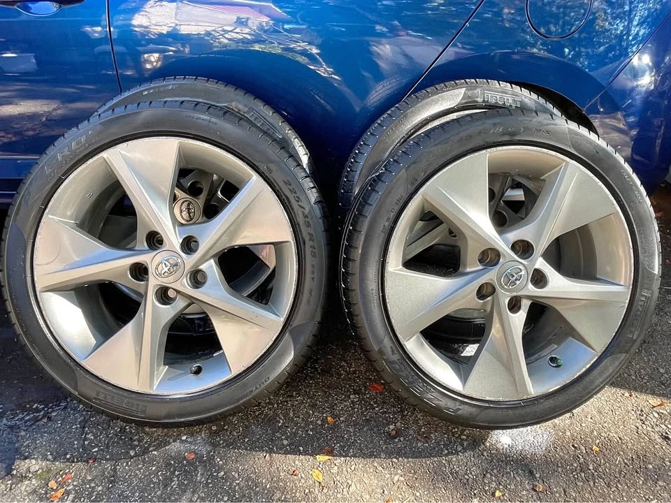 Toyota Camry 18” inch Wheels $1000 OBO