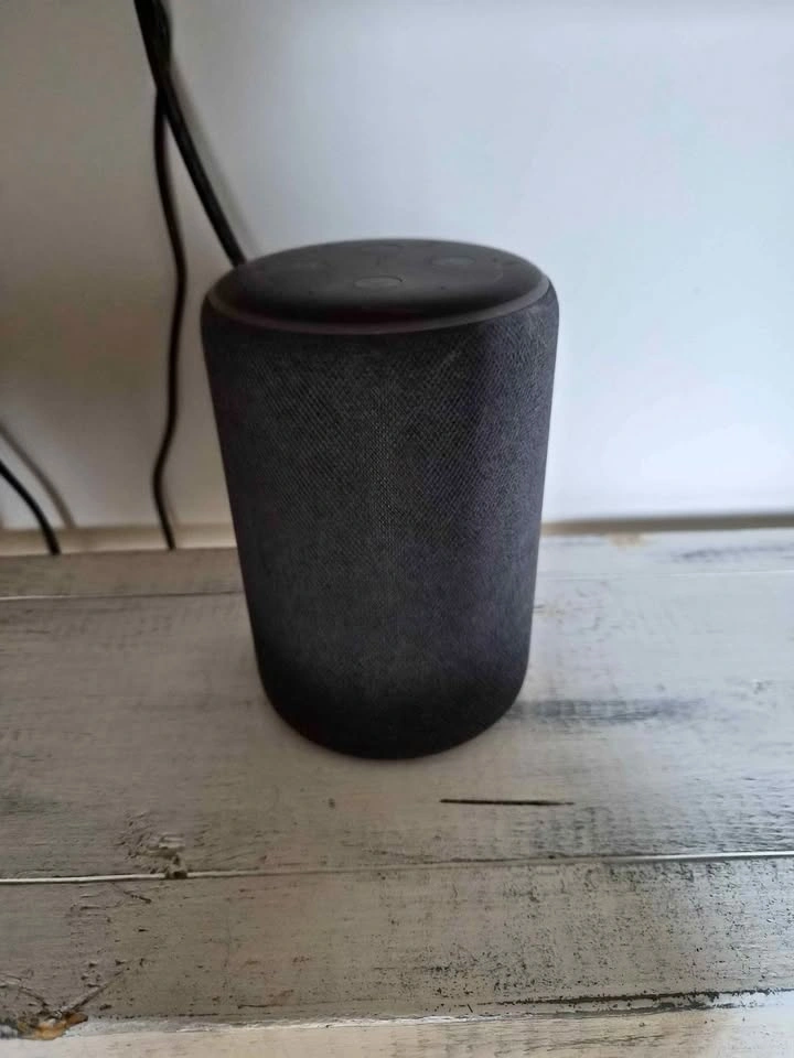Amazon Echo (2nd Generation) Smart Speaker