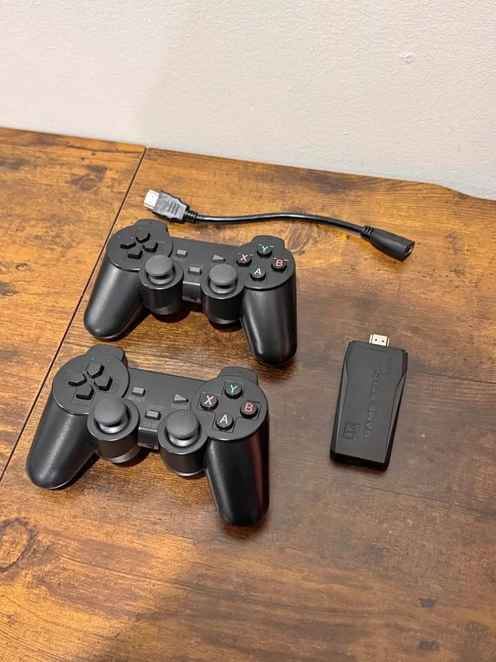 Game Stick - 20,000 GAMES