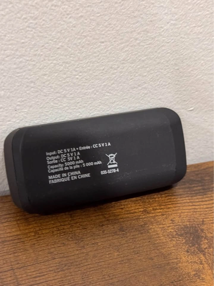 Portable Charger - Brand New - photo 2