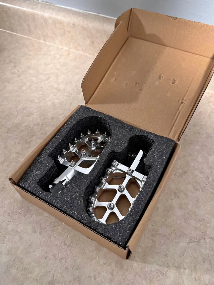 Chrome Footpegs - For yozma, surron, talaria