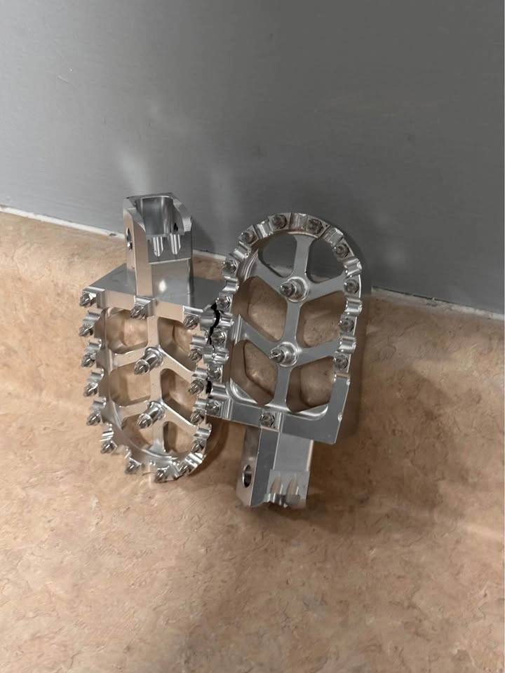 Chrome Footpegs - For yozma, surron, talaria - photo 2