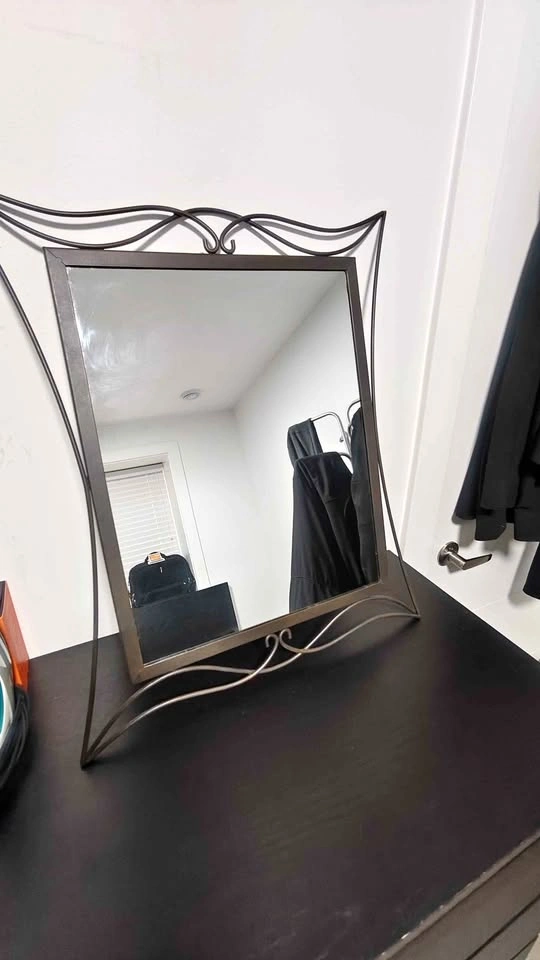 Decorative Metal Scrollwork Mirror