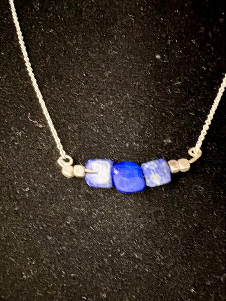 Silver-Toned Lapis Lazuli Bead Necklace - photo 2