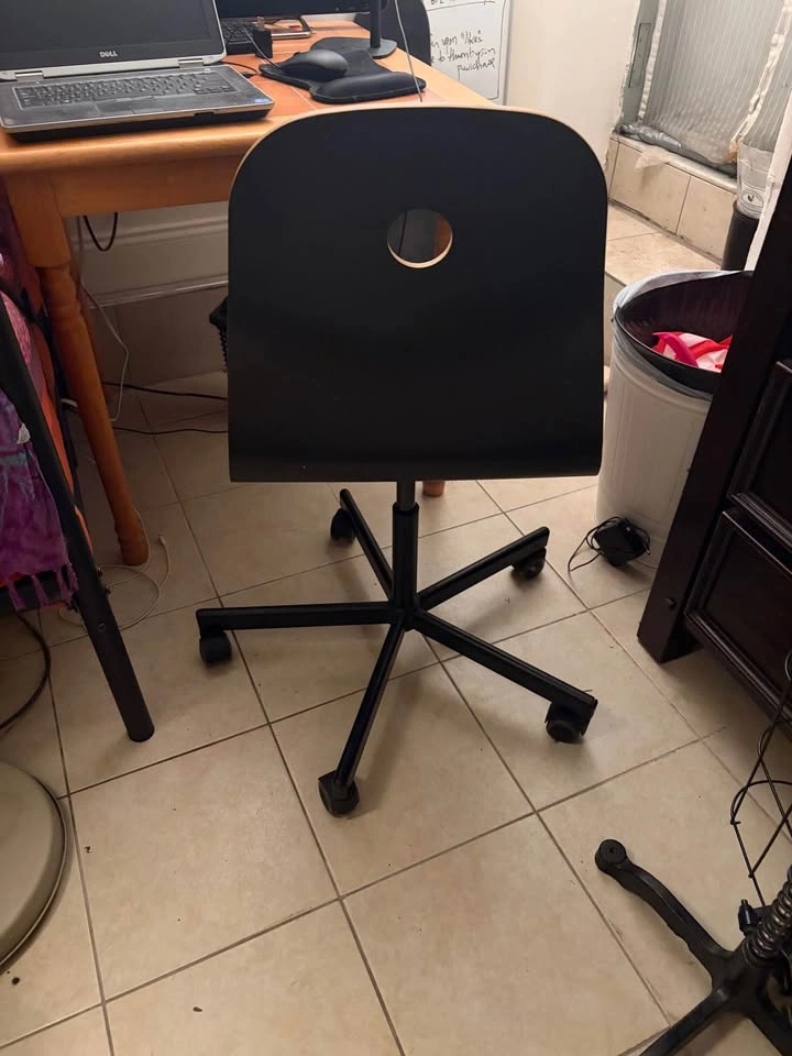 Modern Black Desk Chair - photo 3