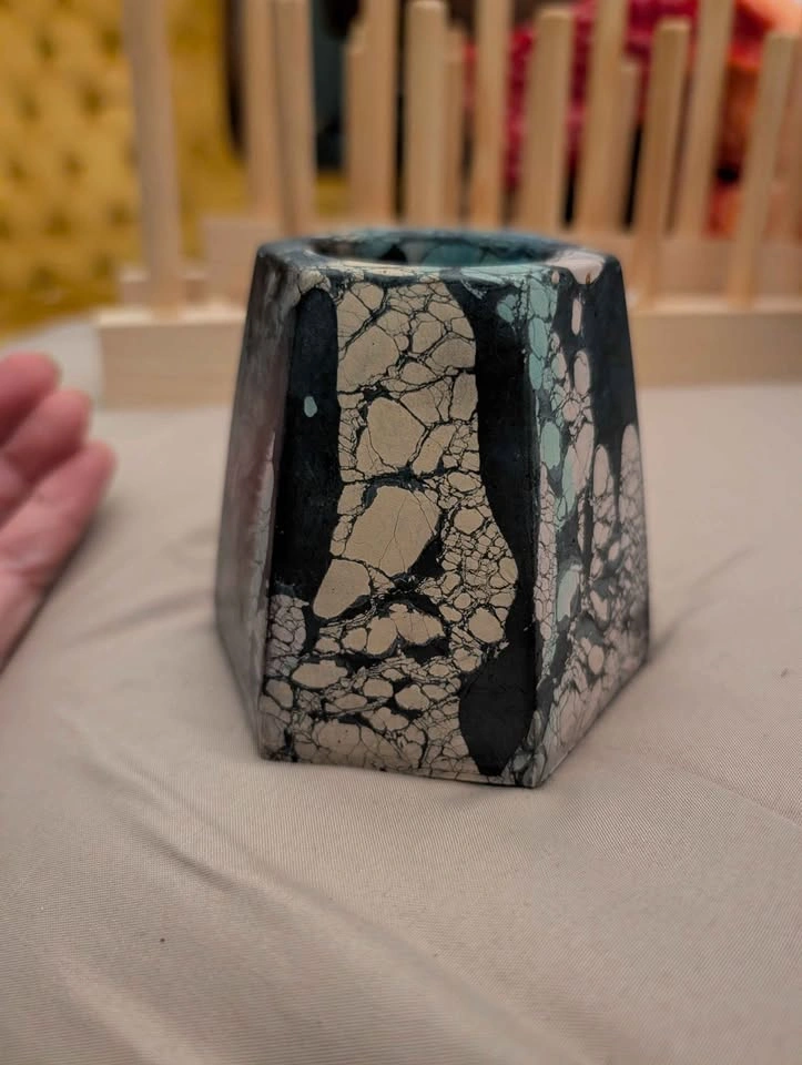 Concrete cat x urban outfitters candle incense multi use vessel - photo 2