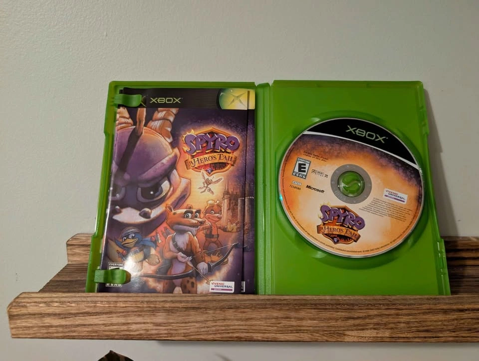 Spyro: A Hero's Tail - Original Xbox - photo 2