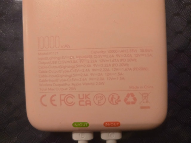 10,000mAh Power Bank – USB-C, Lightning, Apple Watch Charger - photo 3