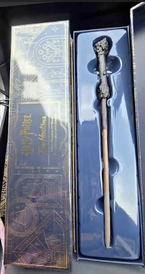 Harry Potter x Tim Hortons Colour-Changing Stir Wand