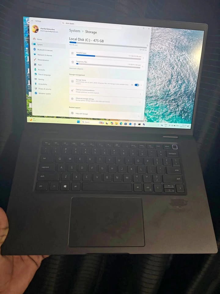 Dell latitude 7520 i7 11th gen