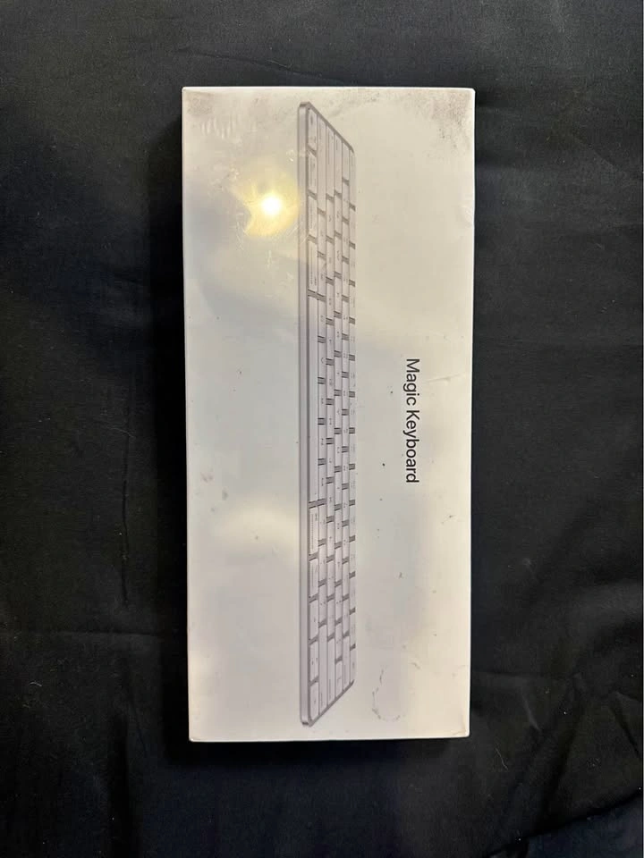 apple magic keyboard SEALED NEW