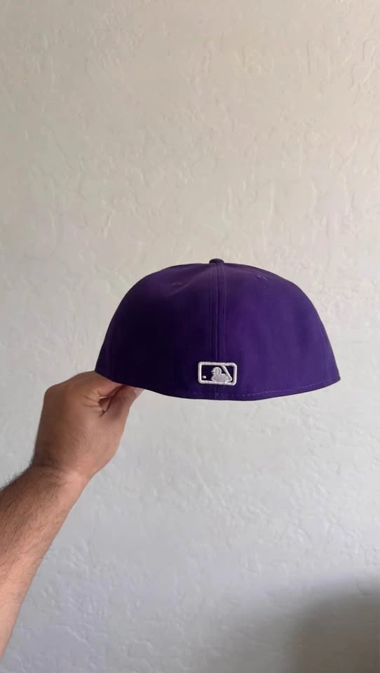 New Era 59FIFTY Blue Jays Purple - 7 1/8 & 3/8 - Brand New - photo 4