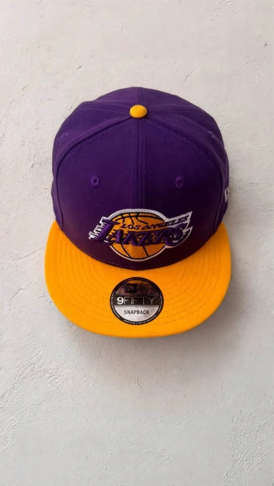 LA Lakers New Era 9FIFTY Snapback - Purple/Gold - Brand New - photo 2