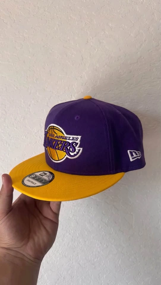 LA Lakers New Era 9FIFTY Snapback - Purple/Gold - Brand New - photo 3