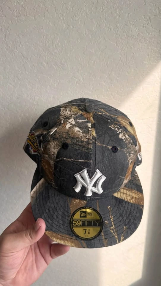 New Era 59FIFTY Yankees Real Tree Camo - 7 3/8, 7 1/4 - photo 3