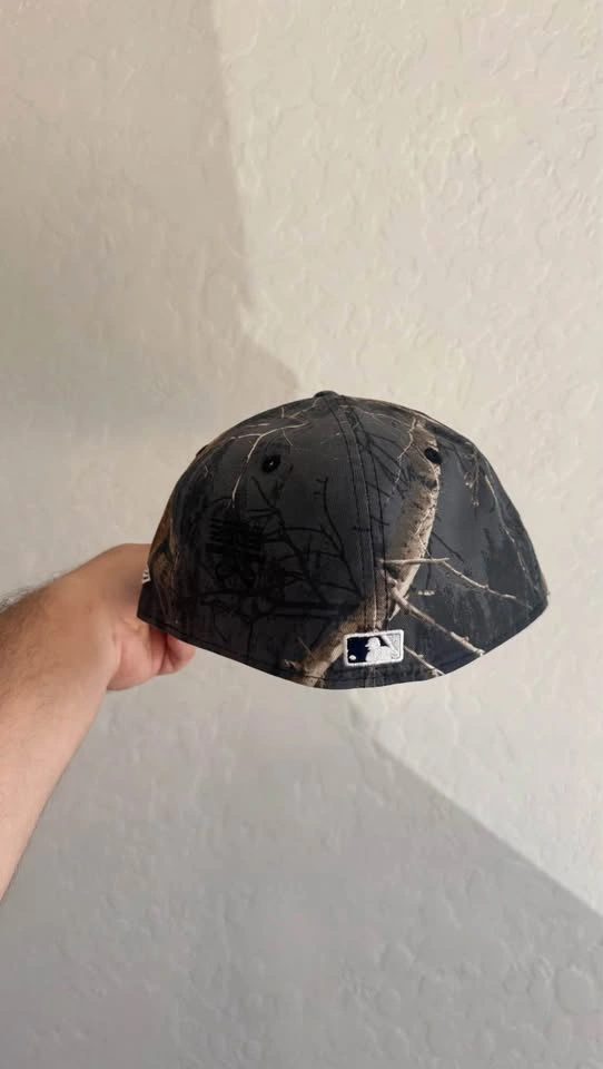 New Era 59FIFTY Yankees Real Tree Camo - 7 3/8, 7 1/4 - photo 5