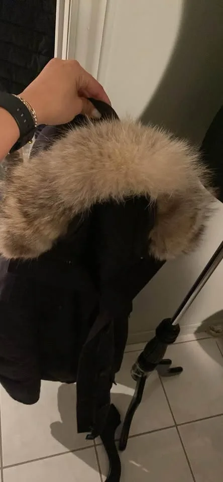 Canada Goose Montabello XS image indicator(4)