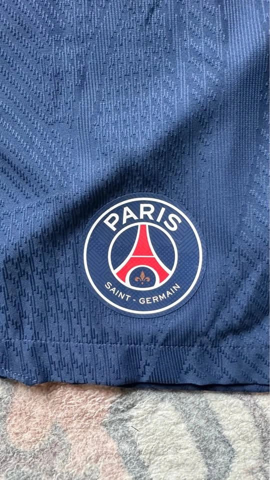 Authentic Nike PSG shorts for sale M, L & XL - photo 3