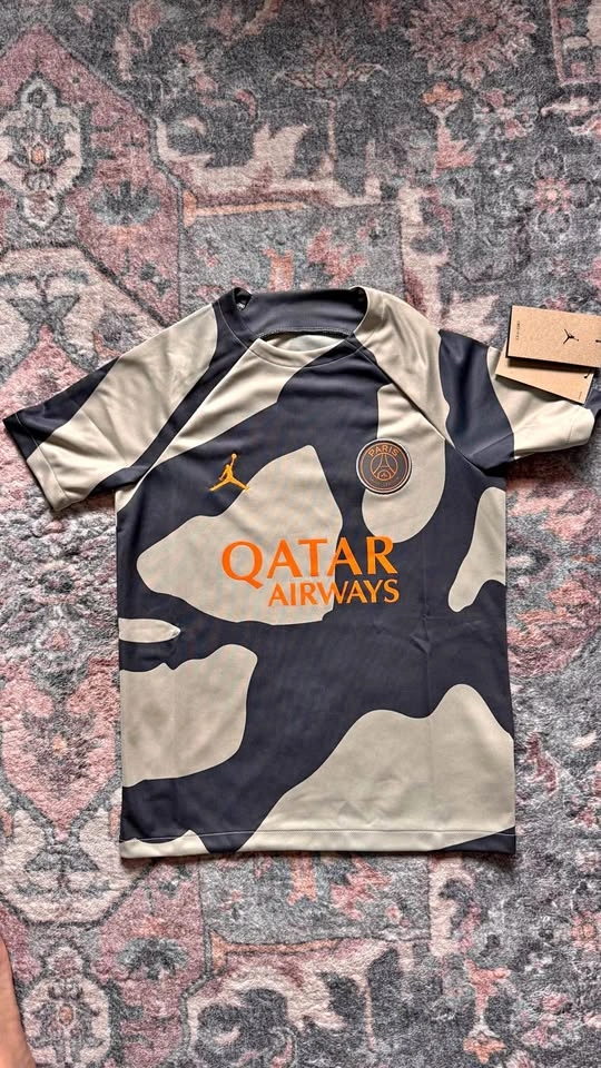 PSG youth jersey for sale XL