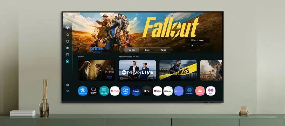 Samsung 65” U8000 4K Smart TV — Open Box - photo 3