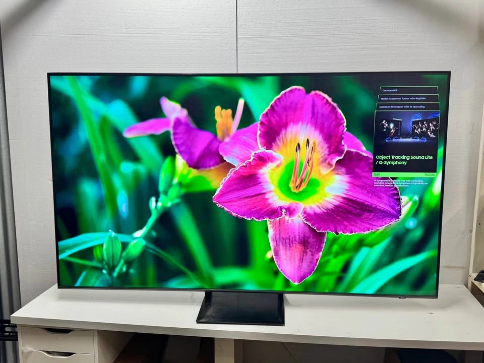 Samsung 75" Q70C QLED 4K Smart TV - photo 4