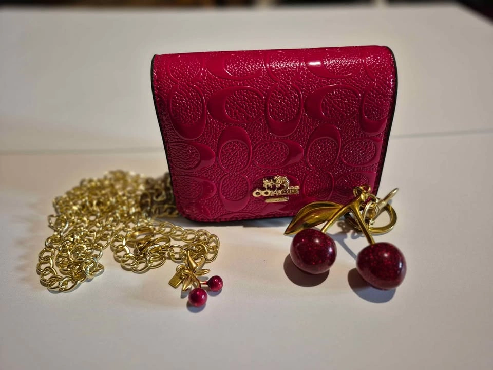 Coach Boxed Mini Wallet on a Chain (red) - photo 2