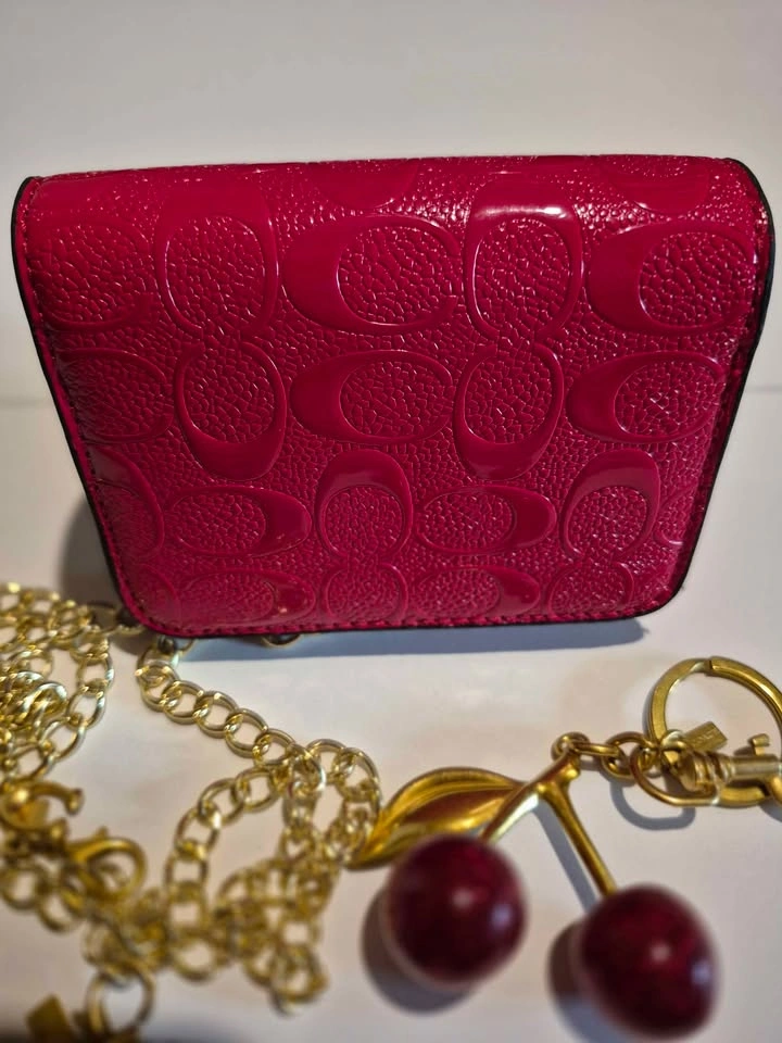 Coach Boxed Mini Wallet on a Chain (red) - photo 4