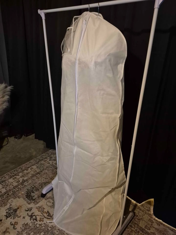 Wedding dress for Sale Curve Size - photo 2