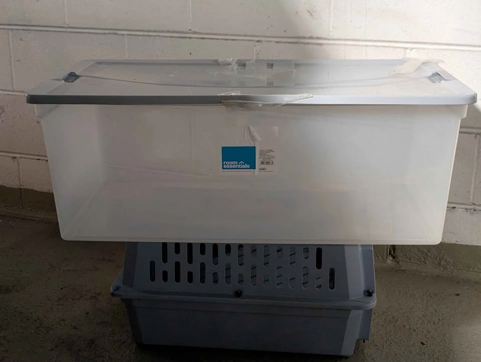 Storage tables and shoe storage - photo 2