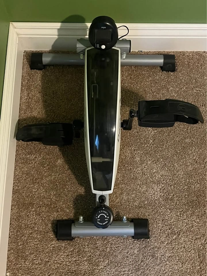 Desk Cycle - photo 2