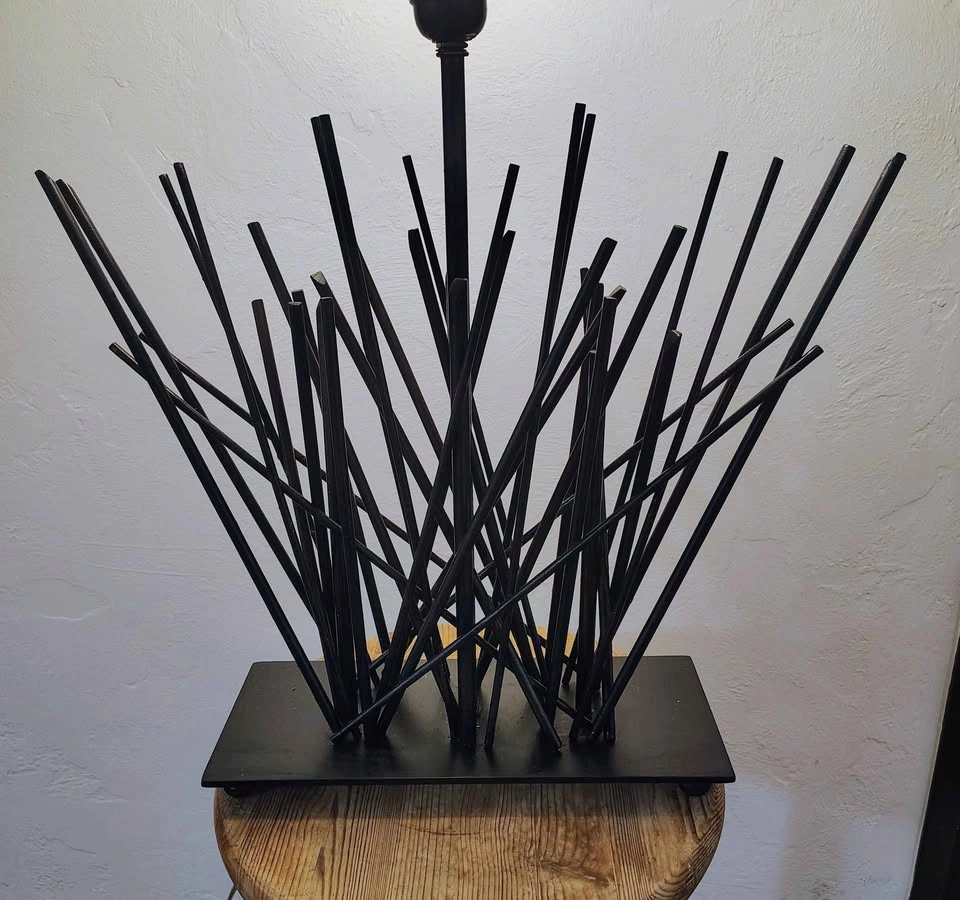 VERY UNIQUE TABLE LAMP WITH DUAL BRIGHTNESS LED BULB - photo 4