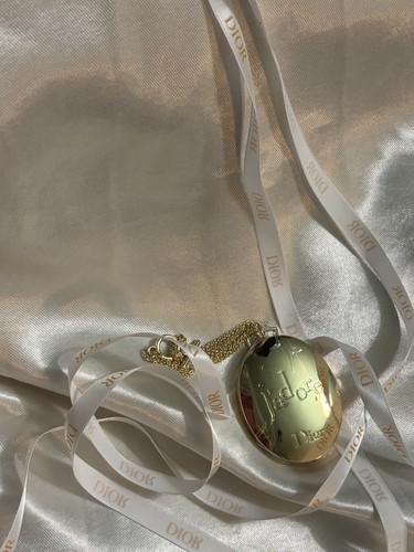 Dior Jadore Vip Gift Gold Pocket Mirror Locket with Chain - photo 4