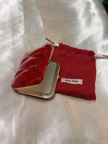 Miu Miu Quilted Red Compact Makeup Mirror with Pouch & Box - photo 5
