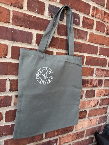 Louis Vuitton 2023 Shanghai City Guide Novelty Canvas Tote Bag - photo 3
