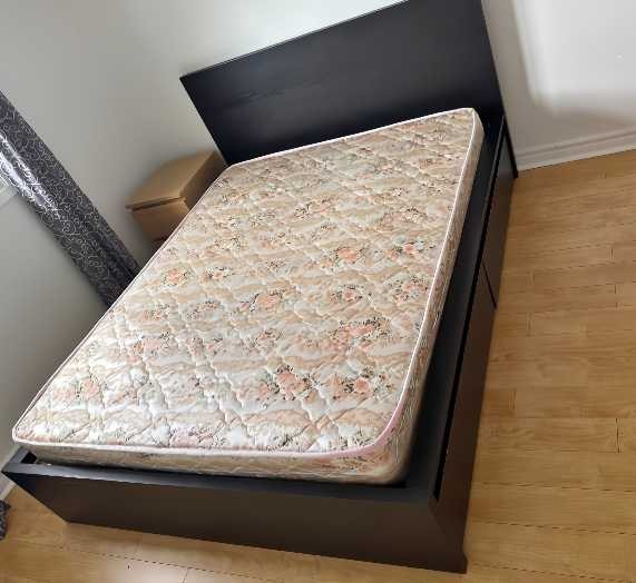QUEEN SIZE BED WITH MATTRESS_ NEVER USED; SEALED