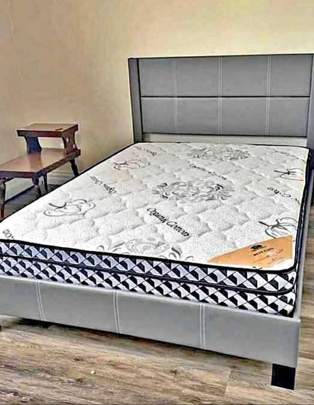 KING SIZE BED FRAME