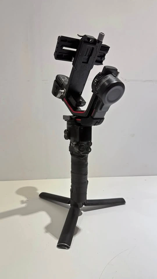 DJI RS 2 Gimbal Stabilizer