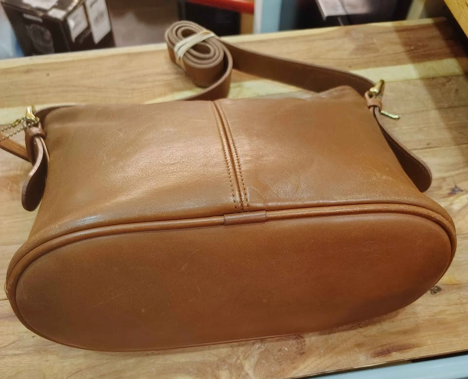 Vintage TAN Coach Shoulder bag B6C 4148 MADE IN USA - photo 4