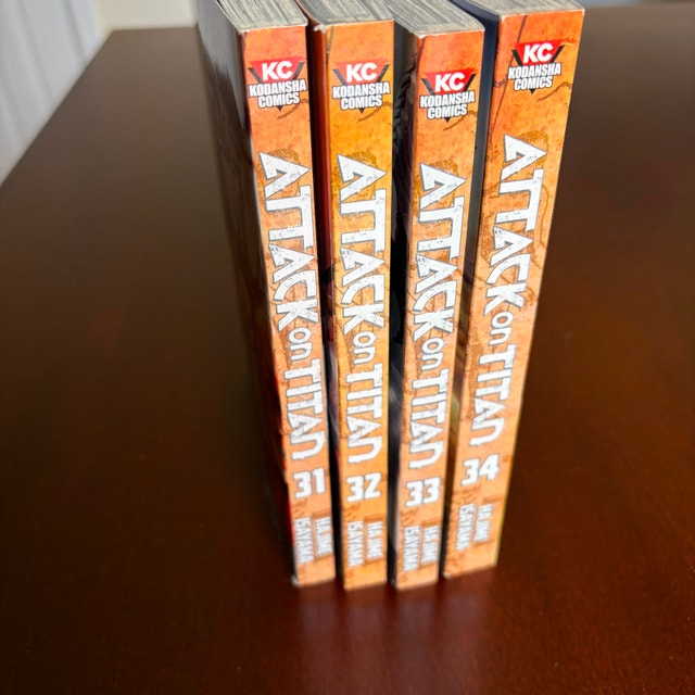 Attack on Titan Manga Books Vol. 31–34 • Final Volumes