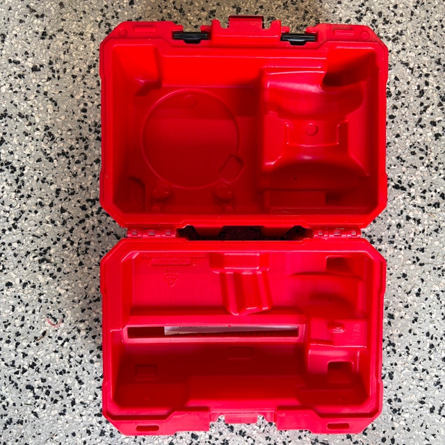 Milwaukee 6021-21 5" Random Orbit Sander Hard Case • Empty - photo 3