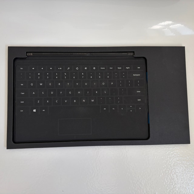 Microsoft Surface Type Cover 2 Keyboard 1561 – NEW Open Box