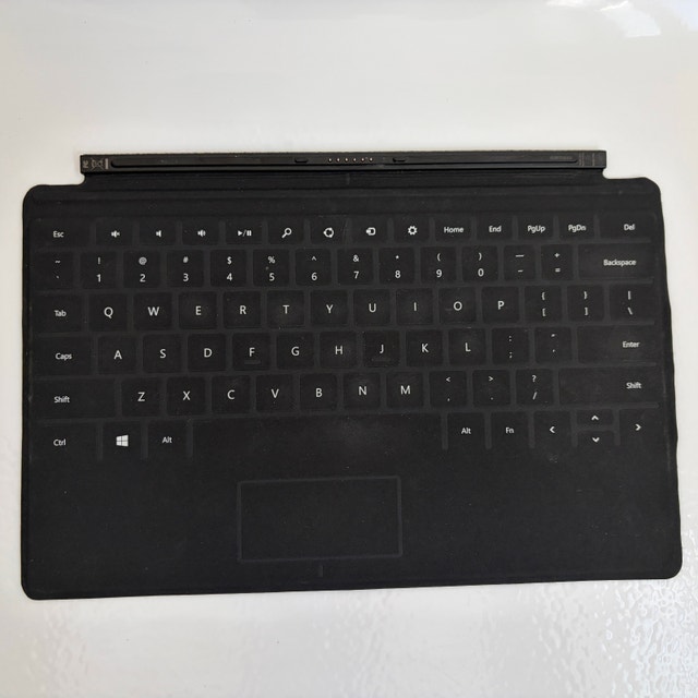 Microsoft Surface Type Cover 2 Keyboard 1561 – NEW Open Box - photo 2