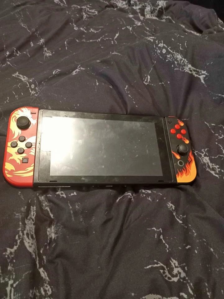 Nintendo Switch Console