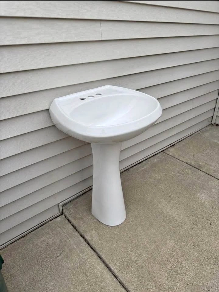 White Porcelain Pedestal Sink (Basin + Base Combo) – 4" Centerse